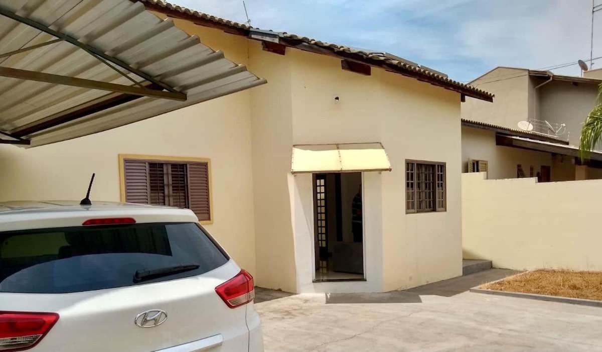 Bela Casa Com Churrasqueira E Estacionamento Villa Olímpia Dış mekan fotoğraf