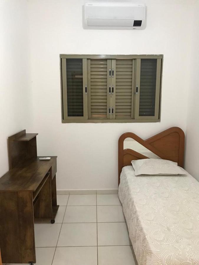 Bela Casa Com Churrasqueira E Estacionamento Villa Olímpia Dış mekan fotoğraf